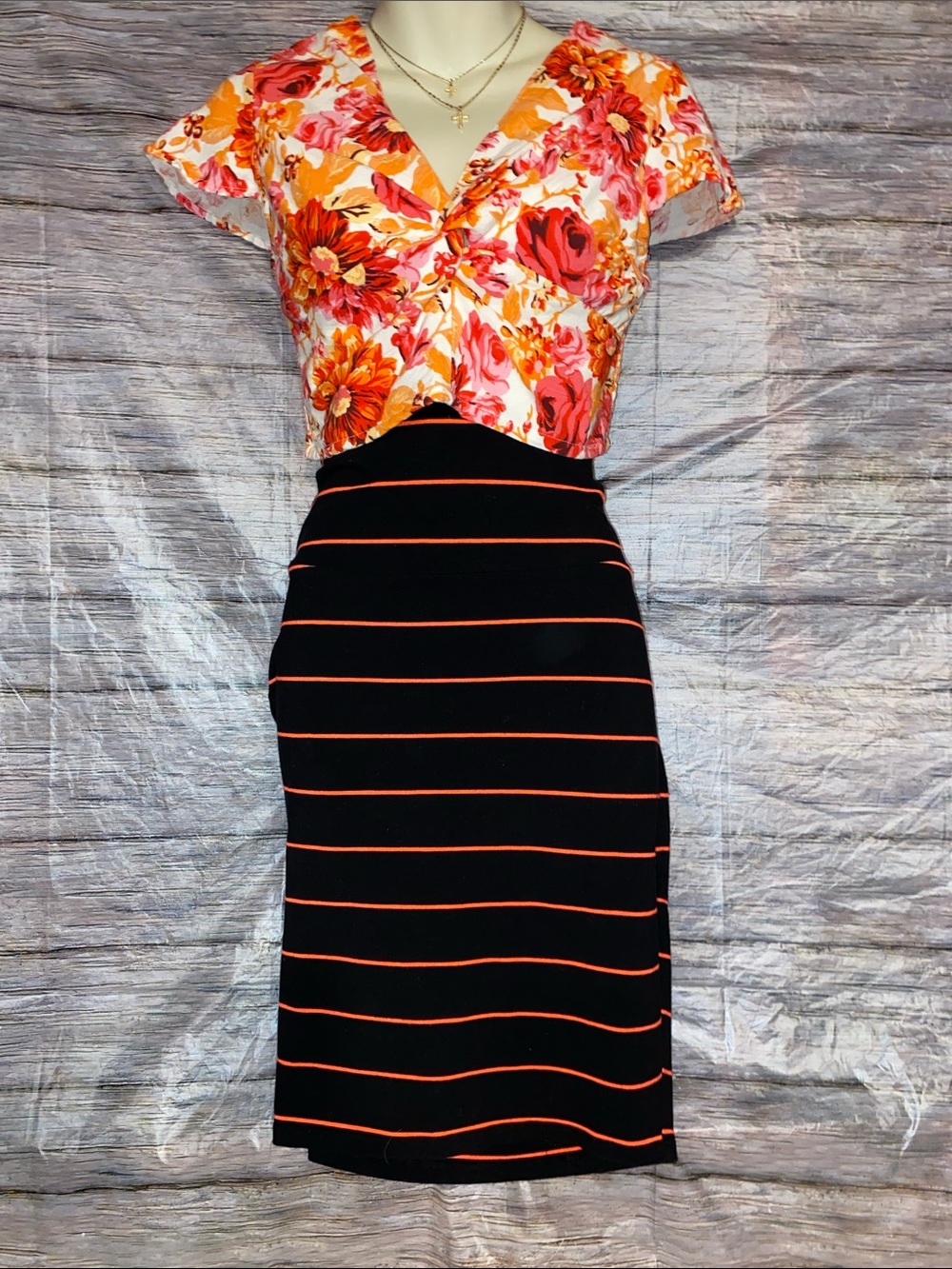 Japna Pink and Orange Floral Crop Top